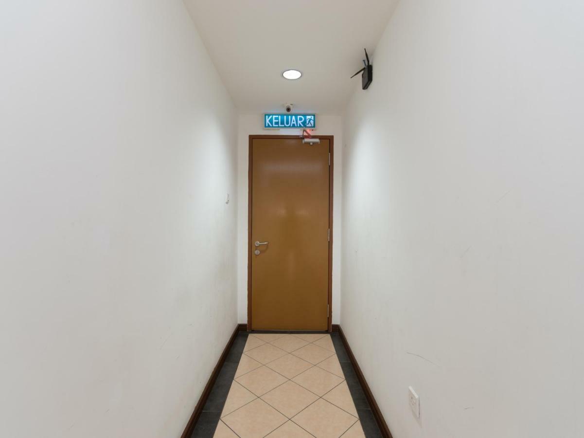 Oyo 89345 Api-api Gh 2*