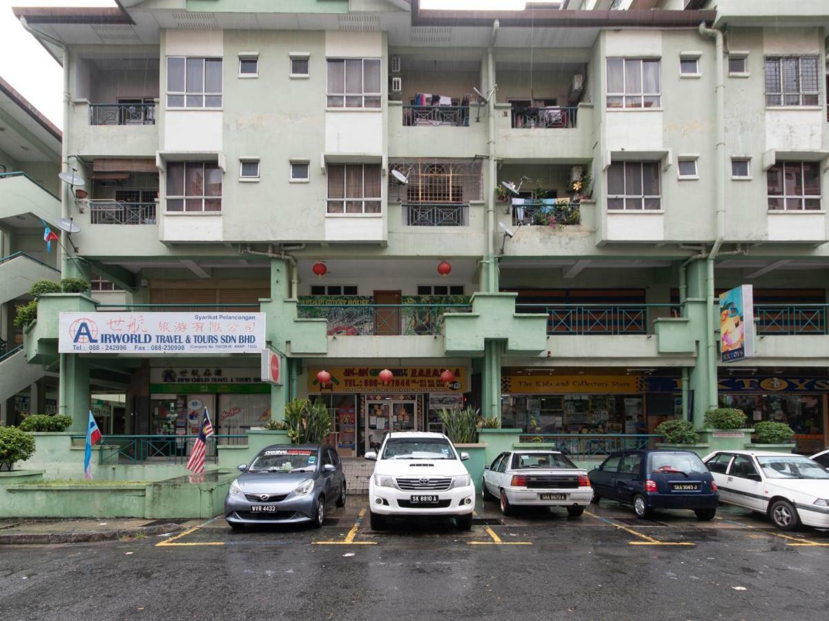 Oyo 89345 Api-api Gh Hotel